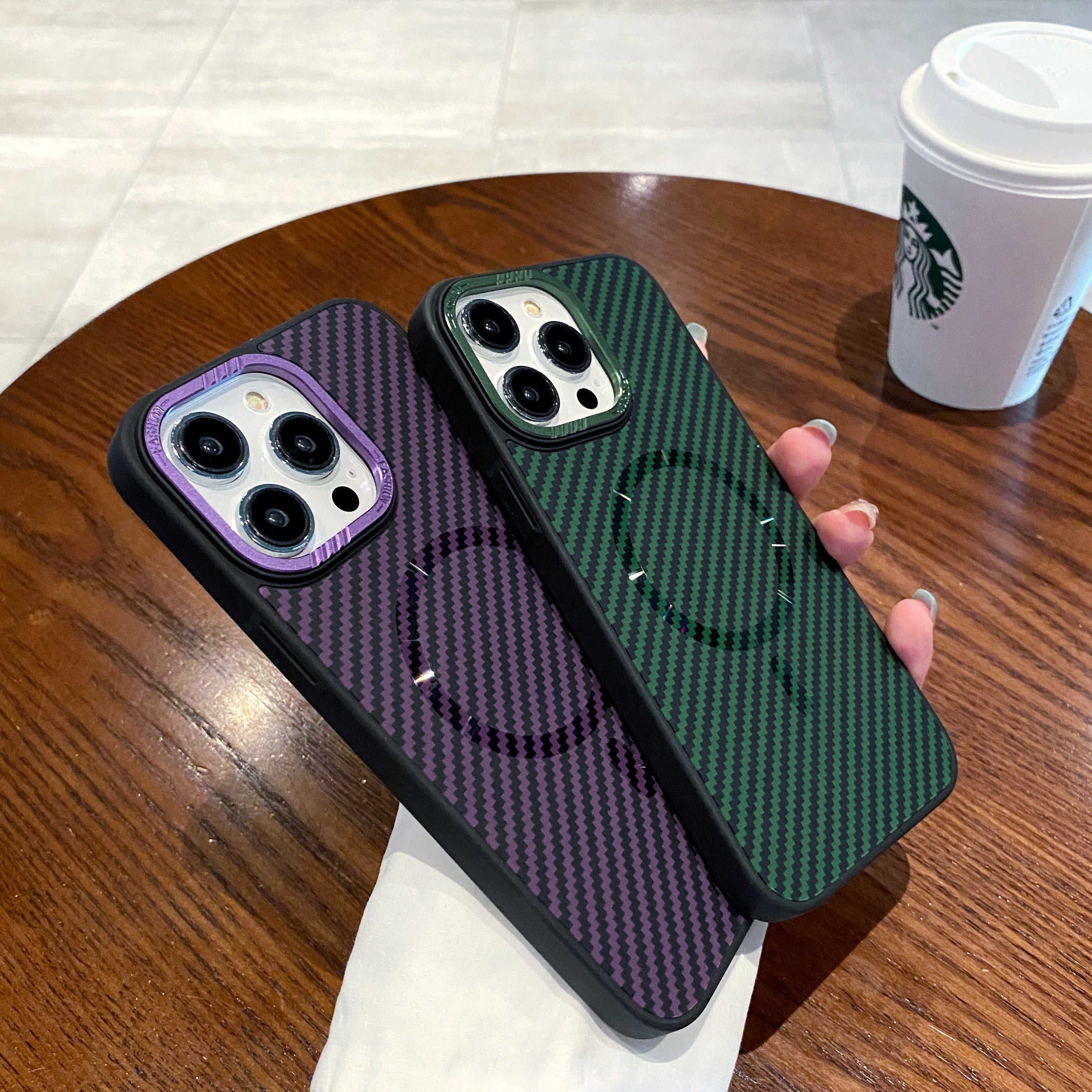 Luxury Magnetic Carbon Fiber iPhone Case – Shockproof MagSafe Wireless Charging Cover with Sleek Texture for iPhone Models