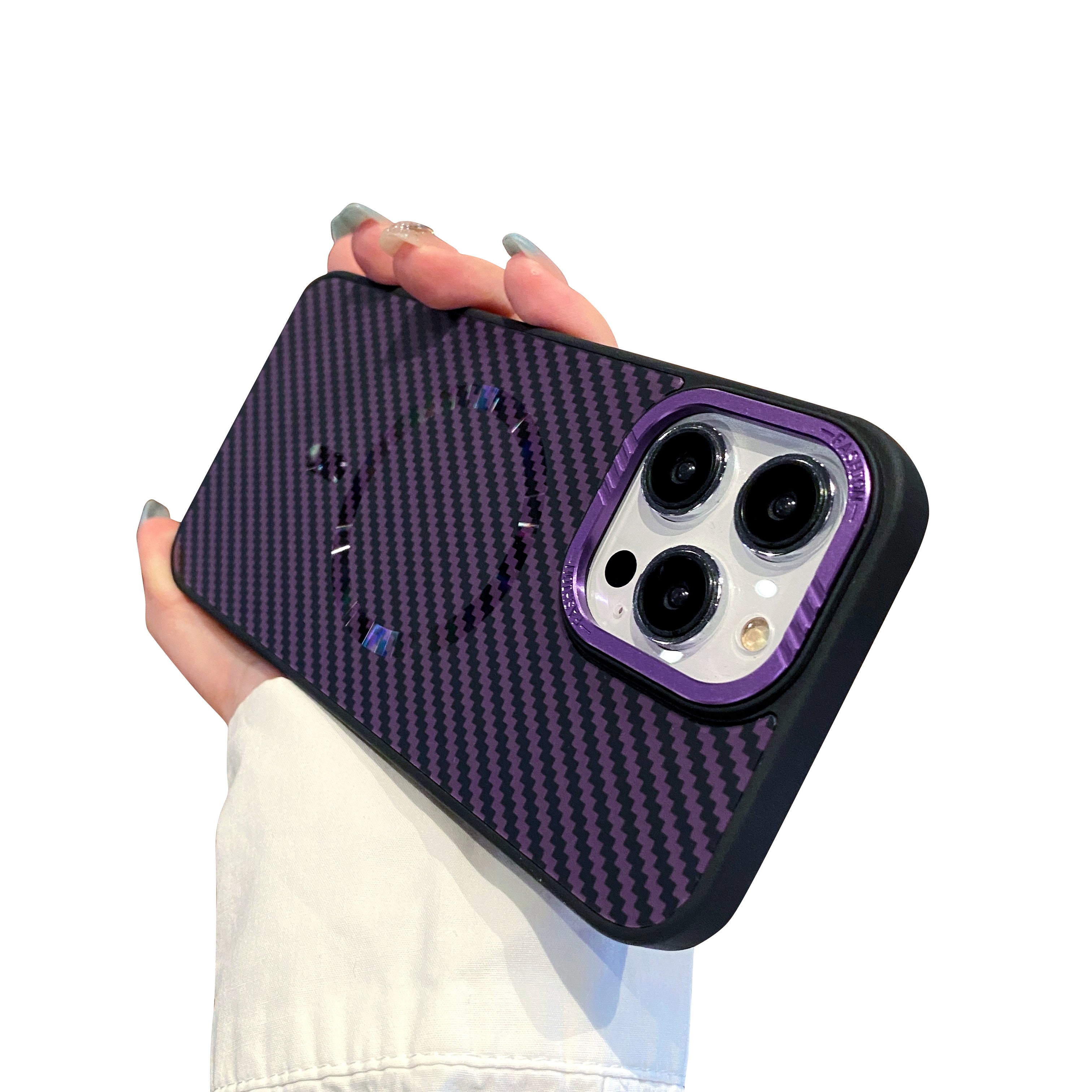 Luxury Magnetic Carbon Fiber iPhone Case – Shockproof MagSafe Wireless Charging Cover with Sleek Texture for iPhone Models