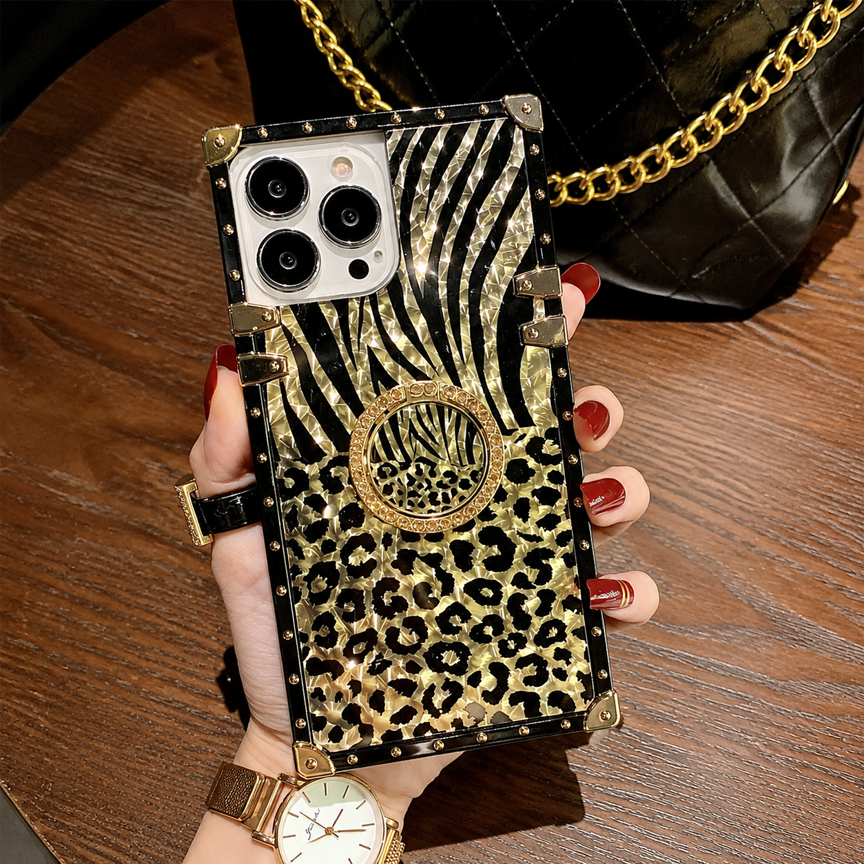 Luxury iPhone Case Leopard Gold Plating Glitter Diamond Ring Stand Protective Cover Shockproof Stylish Design Durable Phone Case
