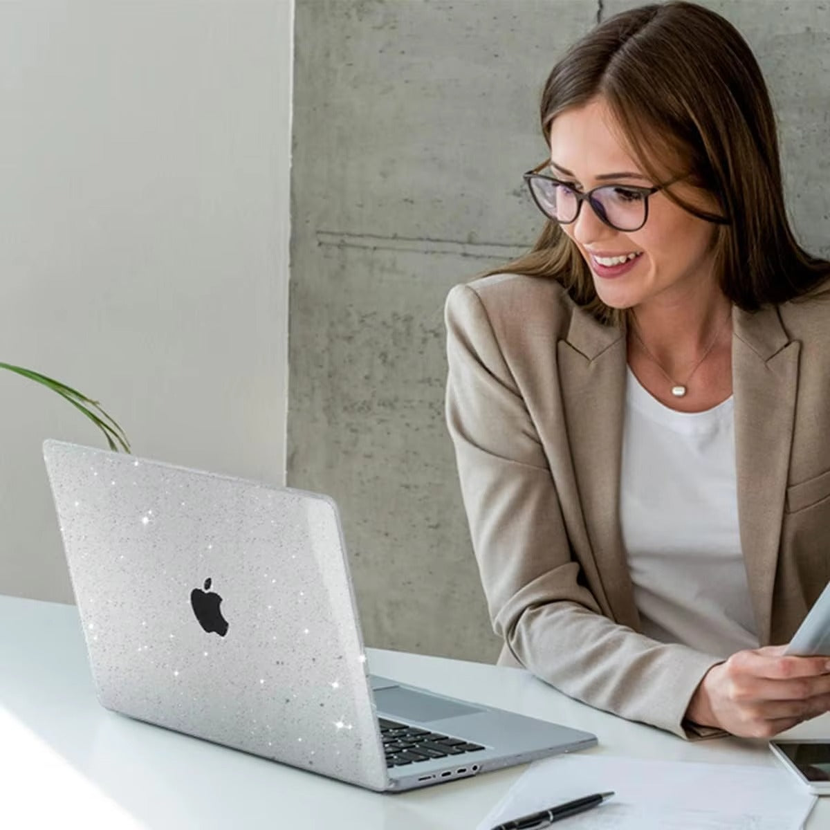 Premium Hard Shell Case for MacBook Air 13.6, 15 M1, M2 and Pro 13, 14, 16 – Slim, Protective Laptop Cover for Apple Notebook, Scratch-Resistant and Lightweight