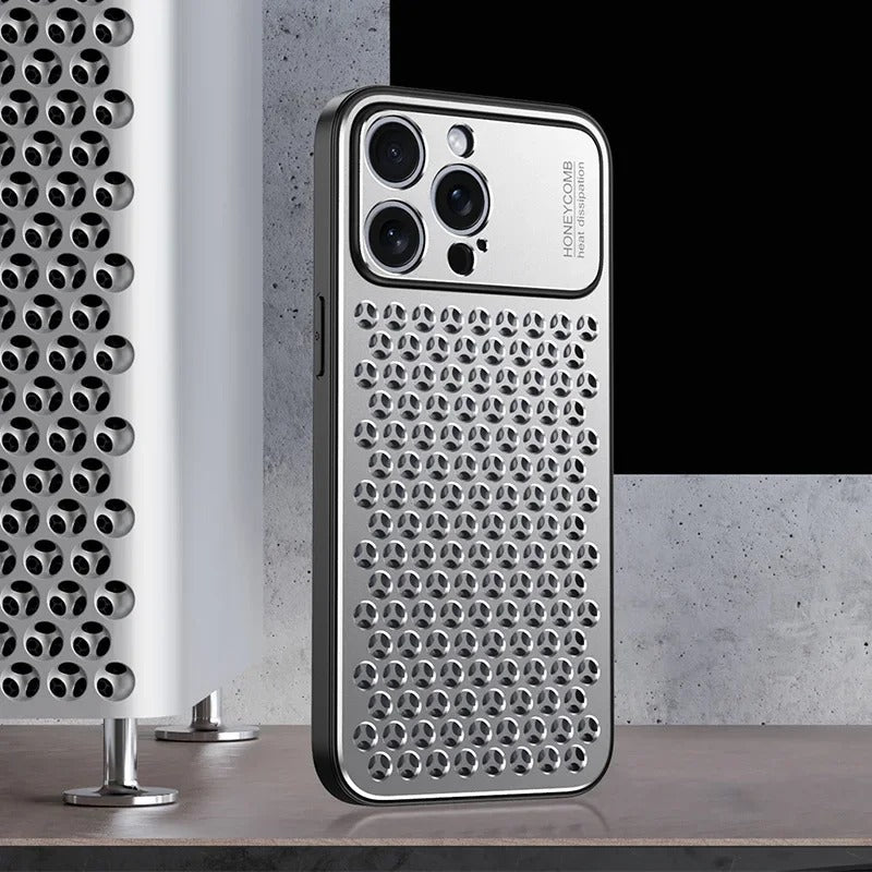 Premium Aluminum Alloy iPhone Case – Breathable Metal Protective Cover with Anti-Fingerprint Finish, Scratch-Resistant Surface and Slim Frame