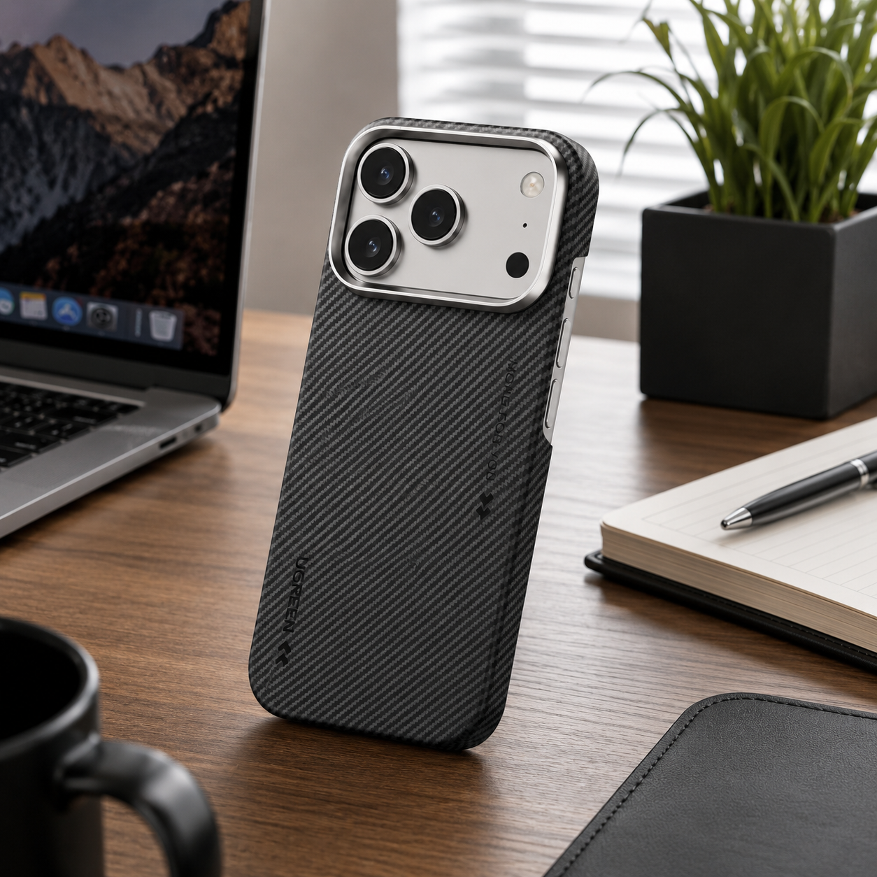 Premium Luxury iPhone Case Aramid Fiber Slim Hard Cover Military Grade Shockproof Matte Black Anti Fingerprint Durable Protective Design Finish