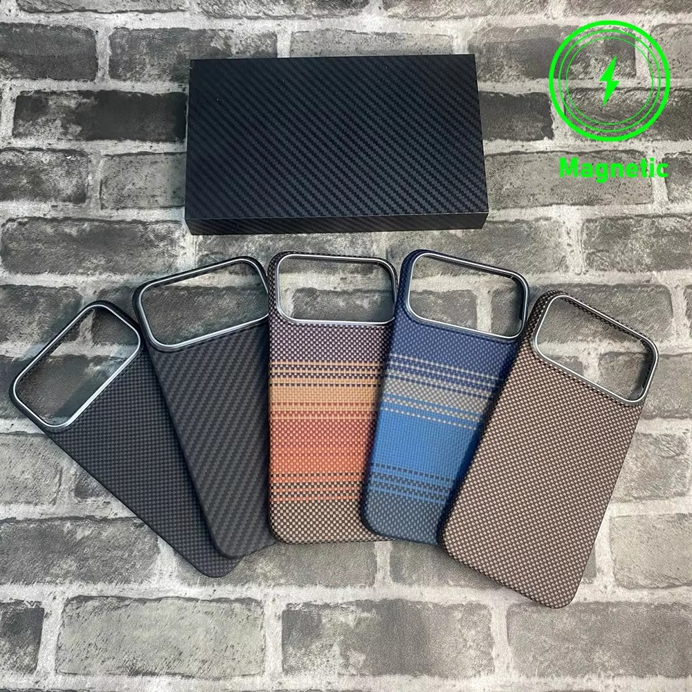 Premium Aramid Carbon Fiber iPhone Case – MagSafe Compatible Magnetic Cover with Ultra Thin Lightweight Design and Shockproof Protection